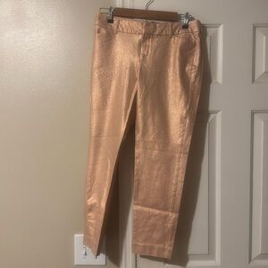 Mid-rise pixie pink capri pants size 10. From old Navy
